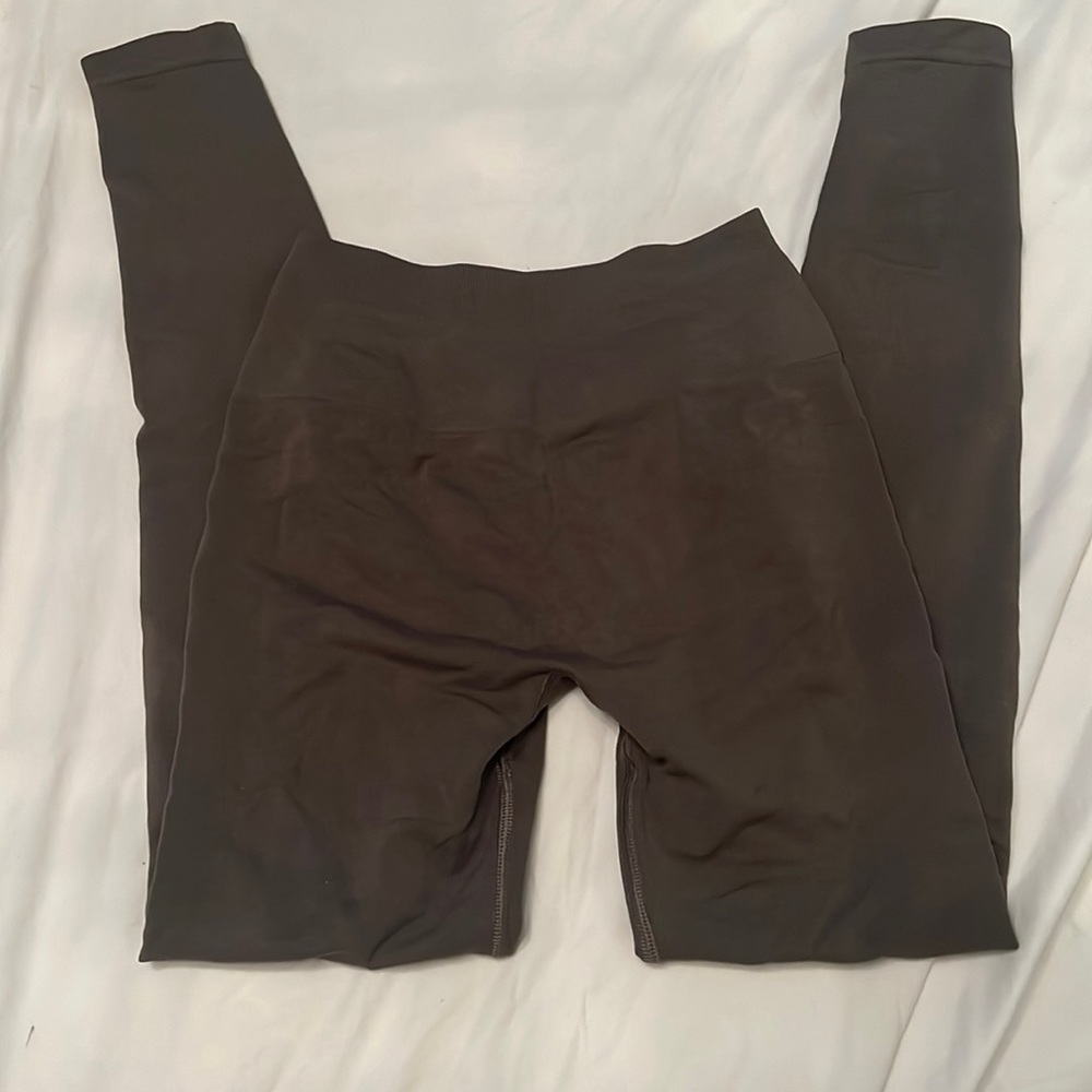 Alphalete mocha leggings